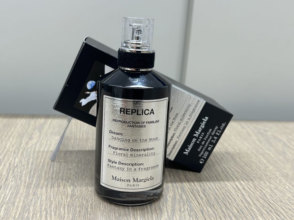 メゾンマルジェラ、ダンシングオンザムーン、香水ボトル